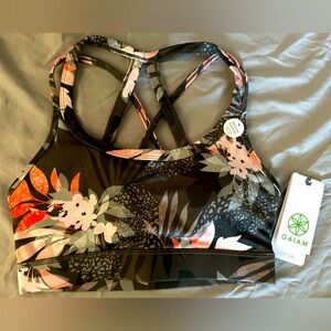 NWT Gaiam XS sports bra in a halter style straps w/ extra racer straps colorful